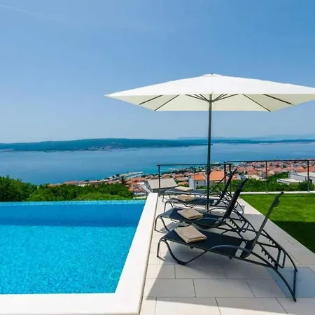 Holiday home Ena -put Dolcu